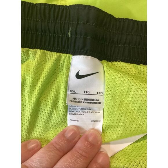 NWT‎ Men's Nike Swim Trunks- XXL Green 2XL - Picture 4 of 5